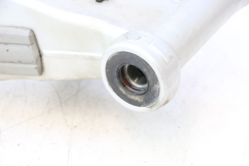 photo de BASCULANTE YAMAHA FJR 1300 (2001 - 2005) - Marcados y referencias originales