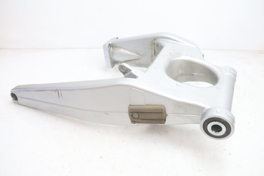 photo de BASCULANTE YAMAHA FJR 1300 (2001 - 2005) - Otra perspectiva