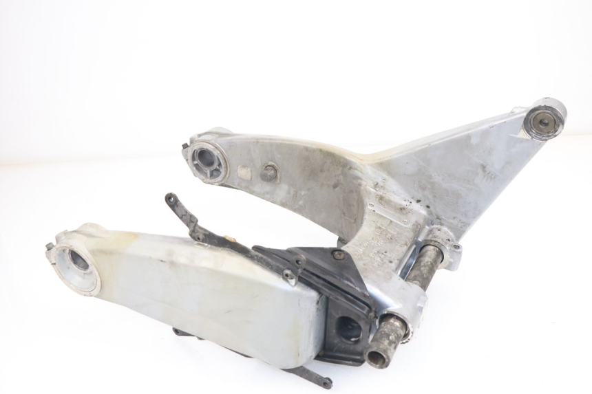 photo de BASCULANTE GILERA GP 800 (2007 - 2013) - Primer plano técnico