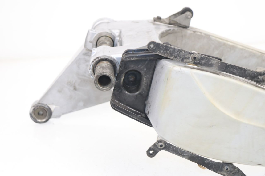 photo de BASCULANTE GILERA GP 800 (2007 - 2013) - Marcados y referencias originales