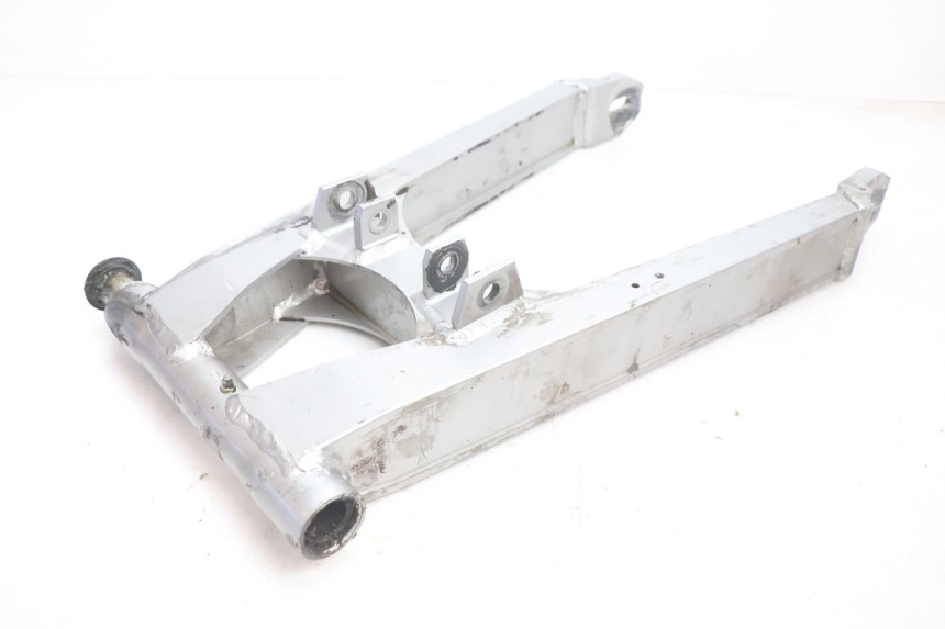 photo de BASCULANTE KAWASAKI GPX F ZX750F 750 (1986 - 1990) - Detalles de los puntos de fijación