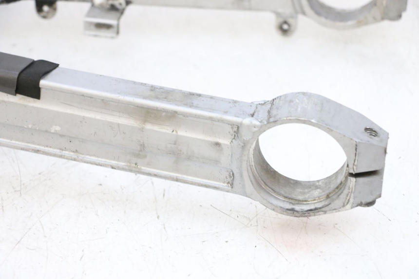 photo de BASCULANTE KAWASAKI GPZ RX 1000 (1986 - 1988) - Primer plano de alta resolución