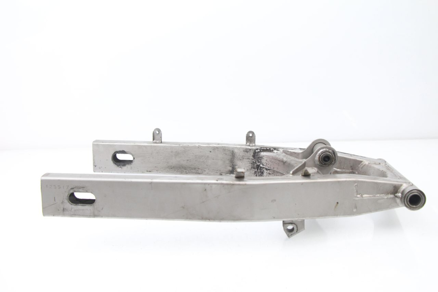 photo de BASCULANTE SUZUKI GSF N BANDIT 600 (2000 - 2004) - Primer plano técnico