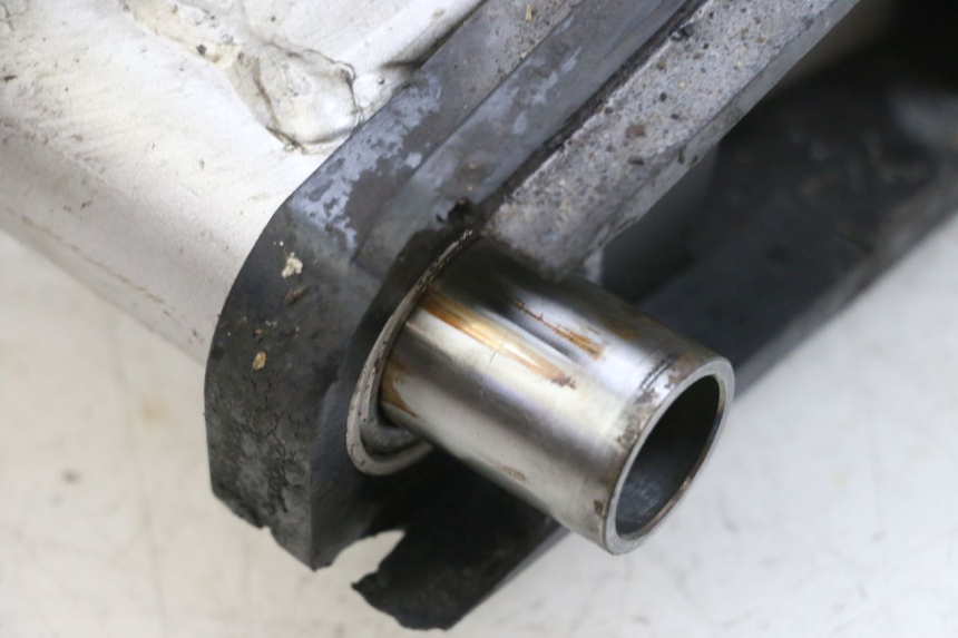 photo de BASCULANTE SUZUKI GSF N BANDIT 600 (1996 - 1999) - Otra perspectiva