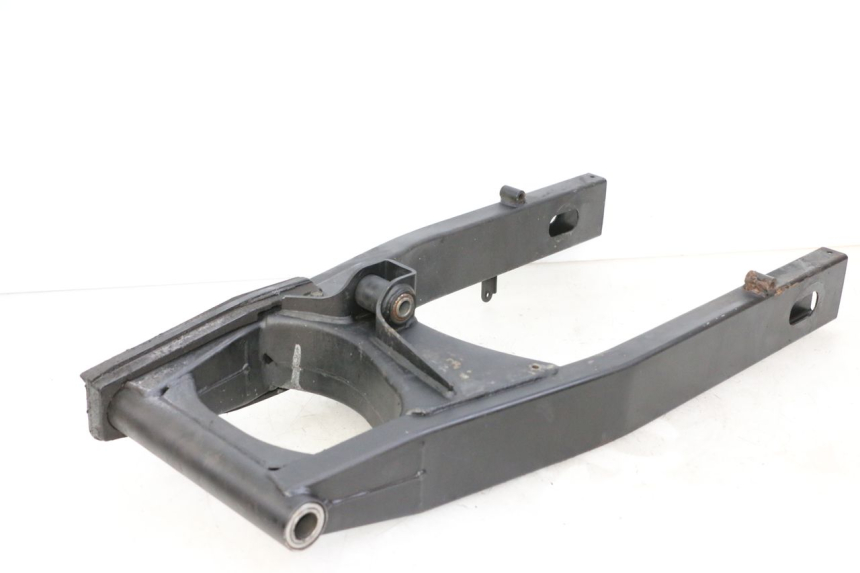 photo de BASCULANTE SUZUKI GSR 750 (2011 - 2017) - Vista principal