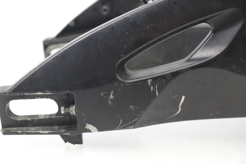 photo de BASCULANTE SUZUKI GSX-R GSXR 600 (2008 - 2010) - Detalles de los puntos de fijación