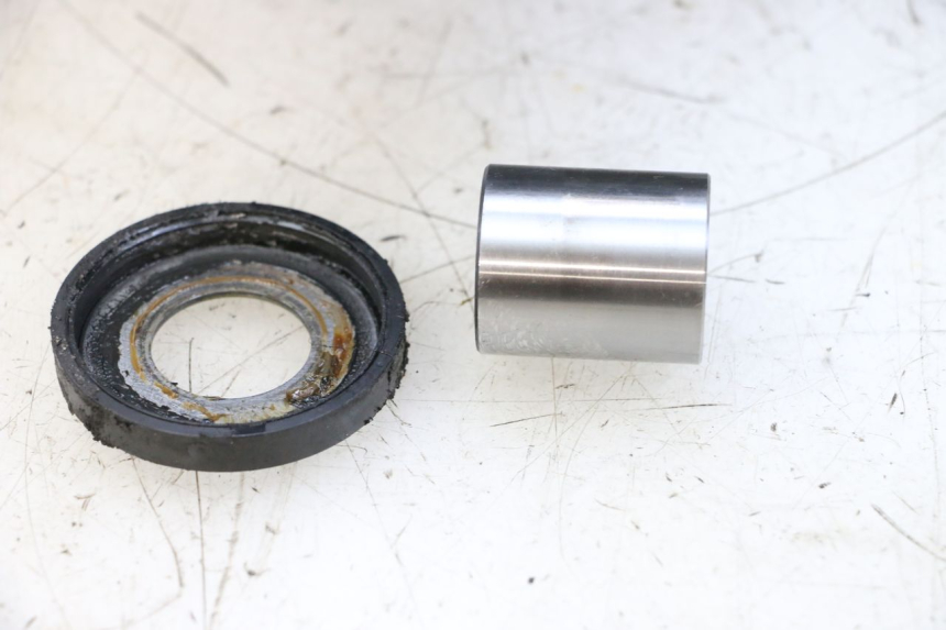 photo de BASCULANTE SUZUKI GSXR GSX-R 1000 (2003 - 2004) - Otra perspectiva