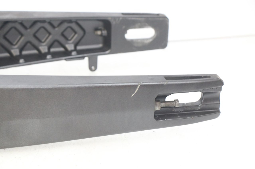 photo de BRAZO OSCILANTE HONDA INTEGRA NC D 750 (2016 - 2018) - Estado de la superficie y material