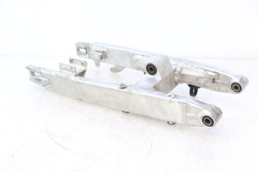 photo de BASCULANTE KAWASAKI KX L 85 (2022 - 2024) - Primer plano técnico