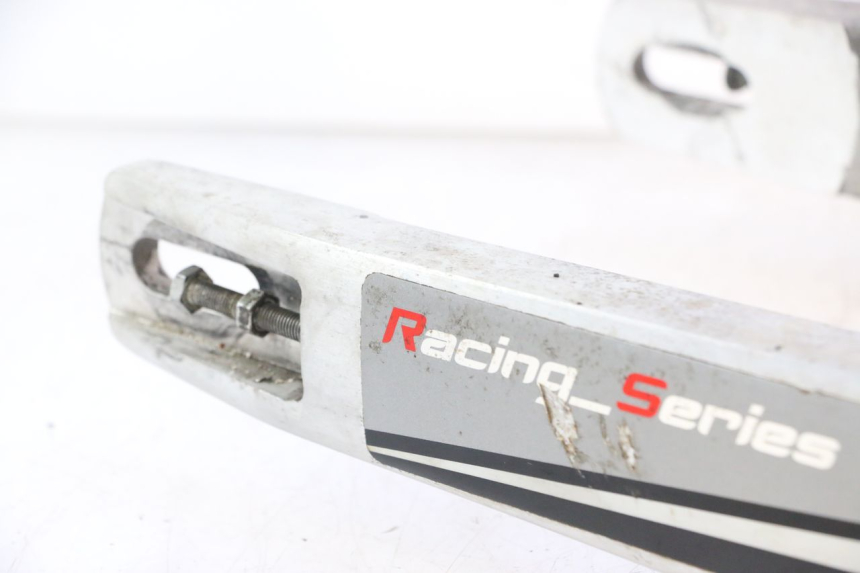 photo de BASCULANTE RIEJU MRT PRO SUPERMOTARD 50 (2007 - 2018) - Detalle de la pieza