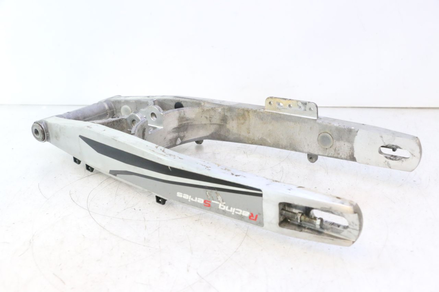 photo de BASCULANTE RIEJU MRT PRO SUPERMOTARD 50 (2007 - 2018) - Características distintivas