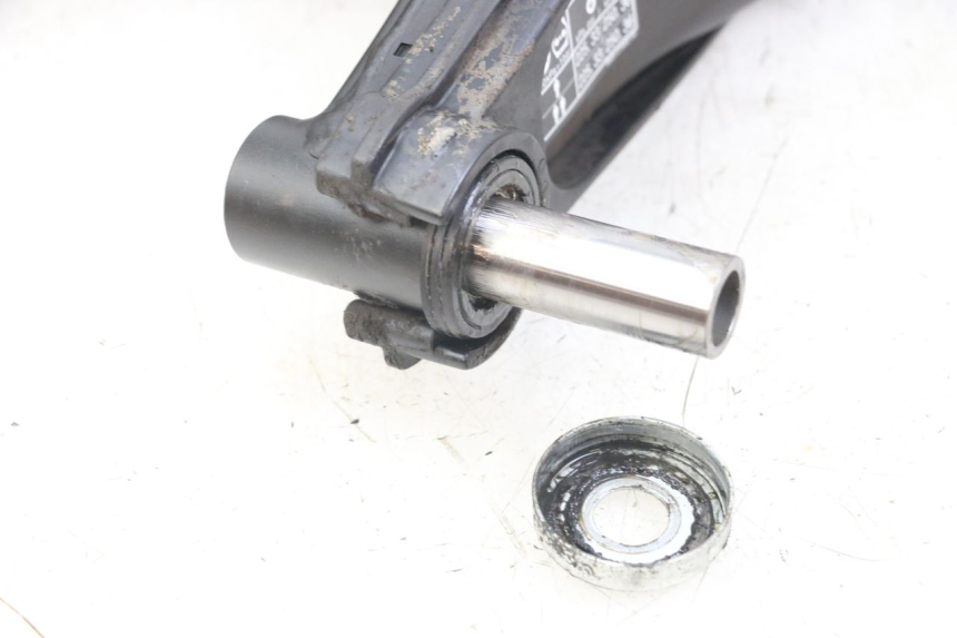 photo de BRAZO OSCILANTE YAMAHA MT-07 MT07 ABS 700 (2014 - 2017) - Detalle de la pieza