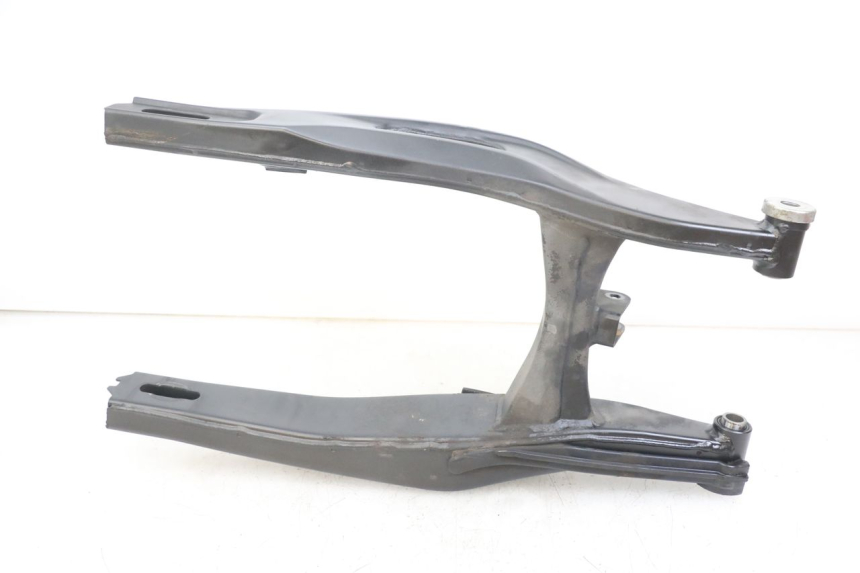 photo de BRAZO OSCILANTE YAMAHA MT-07 MT07 ABS 700 (2014 - 2017) - Otra perspectiva