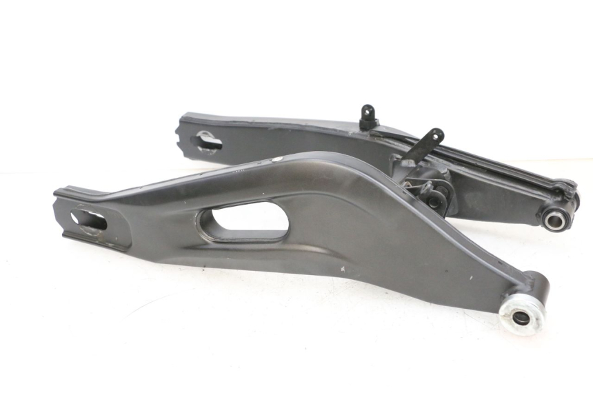 photo de BASCULANTE YAMAHA MT-07 MT07 ABS 700 (2018 - 2020) - Zoom sobre los componentes