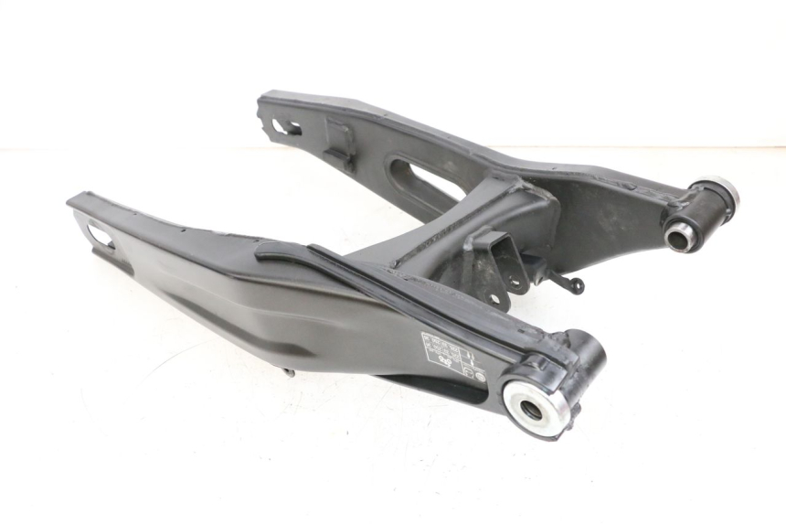 photo de BASCULANTE YAMAHA MT-07 MT07 ABS 700 (2018 - 2020) - Estado de la superficie y material