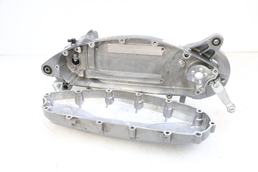 photo de BASCULANTE YAMAHA NEO'S CORE 1 (2022 - 2026) - Detalle de la pieza