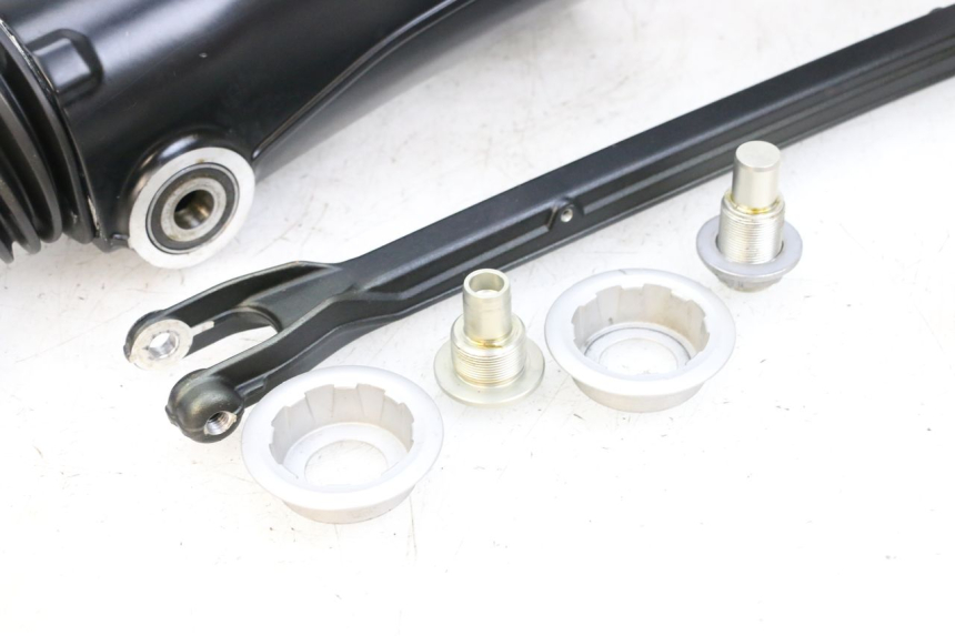photo de BASCULANTE BMW R GS 1250 (2021 - 2024) - Detalle de la pieza