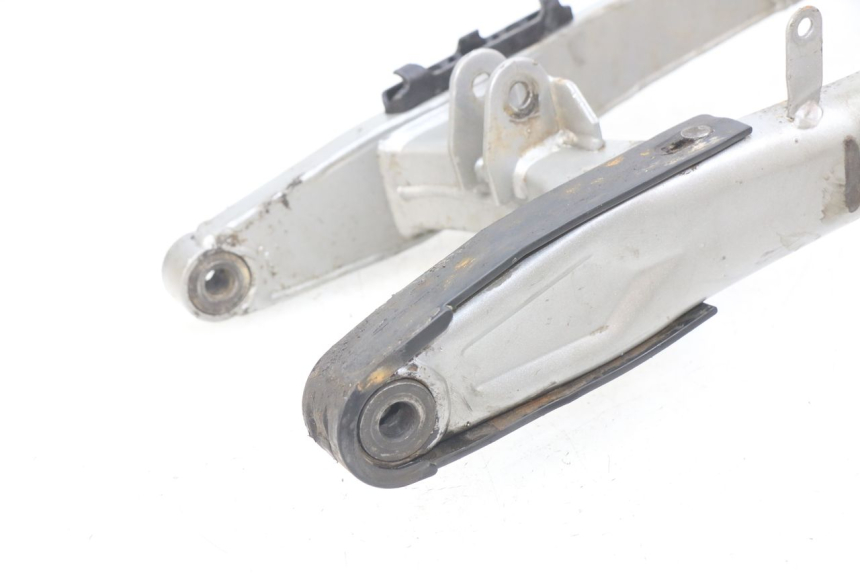 photo de BRAZO OSCILANTE APOLLO RFZ 125 - Estado de la superficie y material