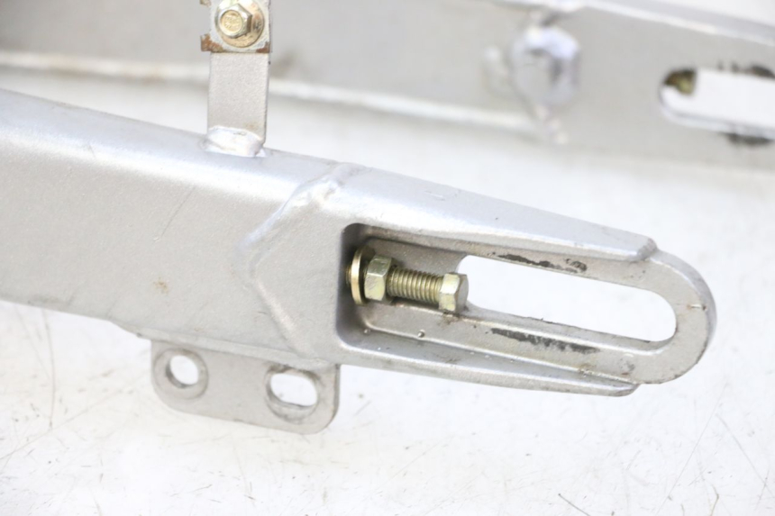 photo de BRAZO OSCILANTE APOLLO RFZ 150 - Características distintivas