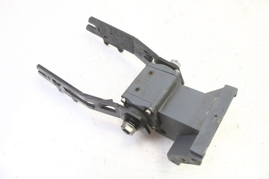 photo de BASCULANTE PUNK ELECTRIC RIDER 1 - Primer plano técnico