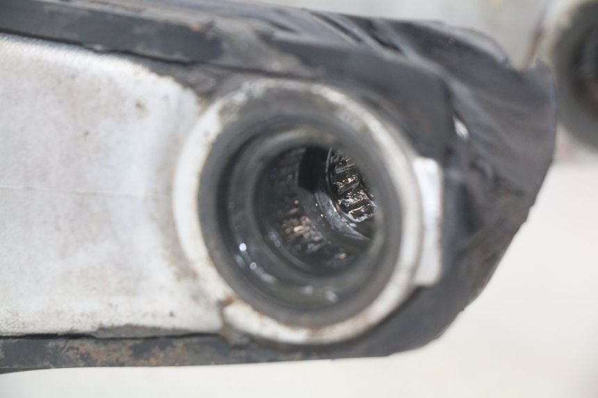 photo de BRAZO OSCILANTE SUZUKI RM-Z RMZ 250 (2010 - 2016) - Detalle de la pieza