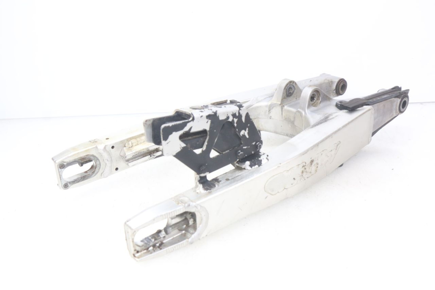 photo de BRAZO OSCILANTE SUZUKI RM-Z RMZ 250 (2010 - 2016) - Primer plano técnico