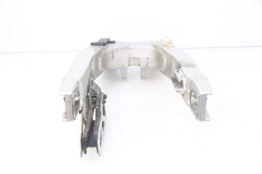 photo de BRAZO OSCILANTE SUZUKI RM-Z RMZ 250 (2010 - 2016) - Estado de la superficie y material