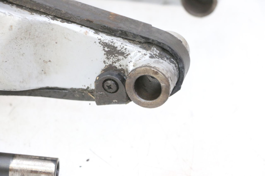 photo de BASCULANTE DERBI SENDA SM DRD 50 (2008 - 2013) - Primer plano de alta resolución