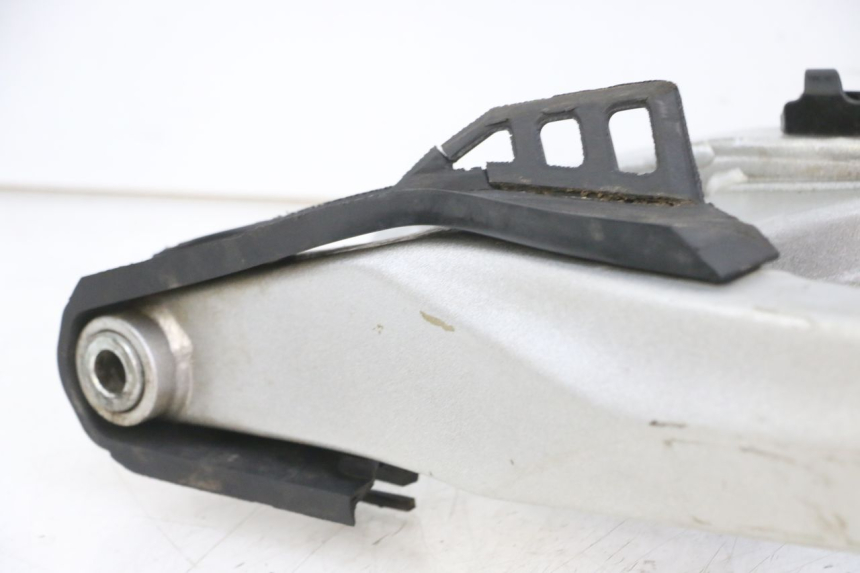 photo de BASCULANTE SMALL MX THUNDER 250 - Primer plano de alta resolución