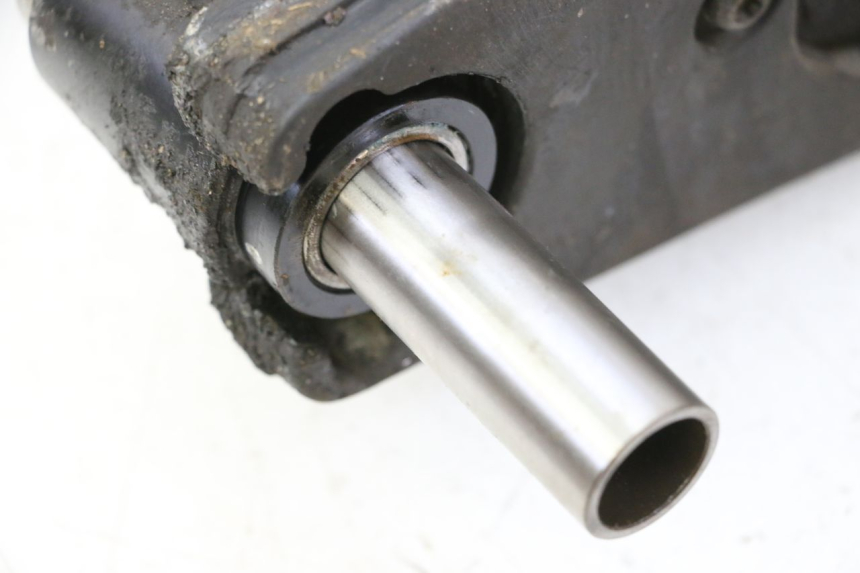 photo de BASCULANTE TRIUMPH SPRINT 900 (1995 - 1998) - Detalle de la pieza