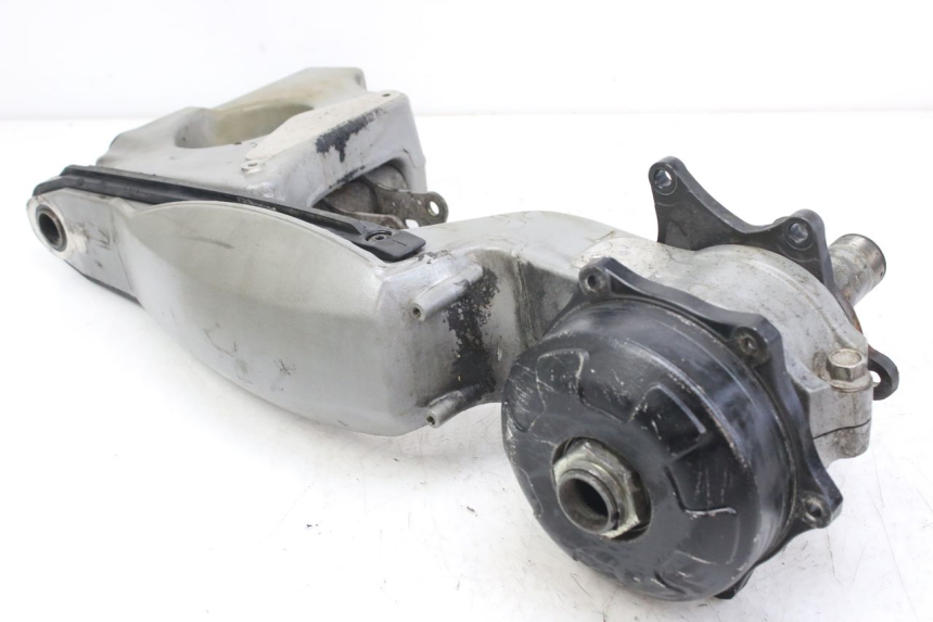 photo de BRAZO OSCILANTE TRIUMPH SPRINT ST 955 (1999 - 2001) - Características distintivas