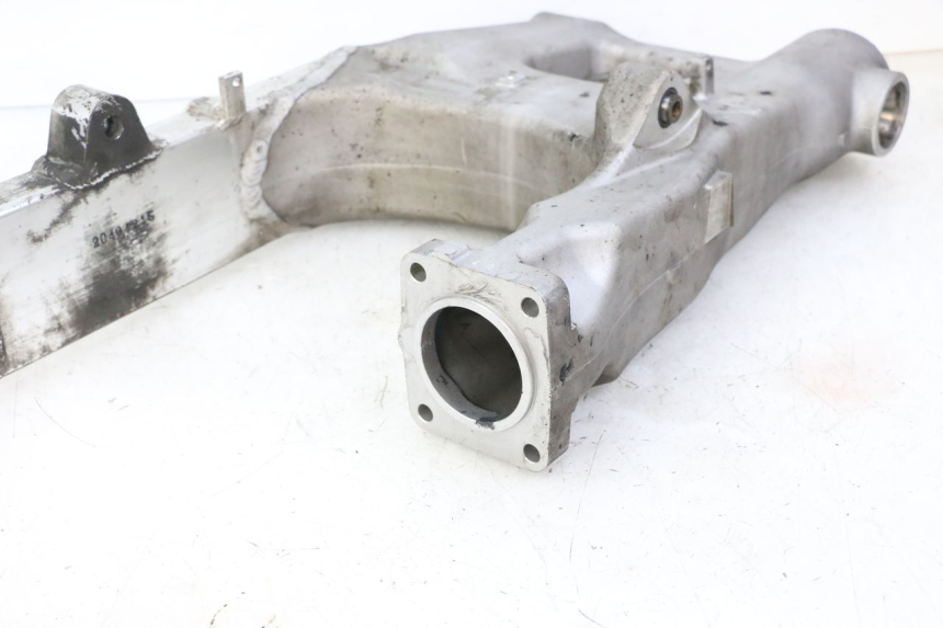 photo de BASCULANTE HONDA ST PAN EUROPEAN 1300 (2002 - 2013) - Estado de la superficie y material
