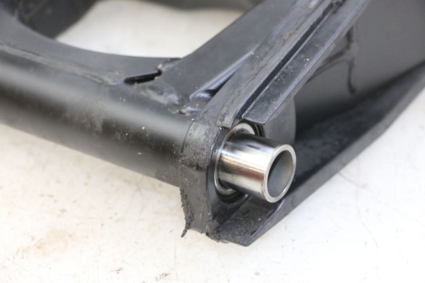 photo de BRAZO OSCILANTE SUZUKI GSX F GSXF 650 (2007 - 2015) - Zoom estado de uso