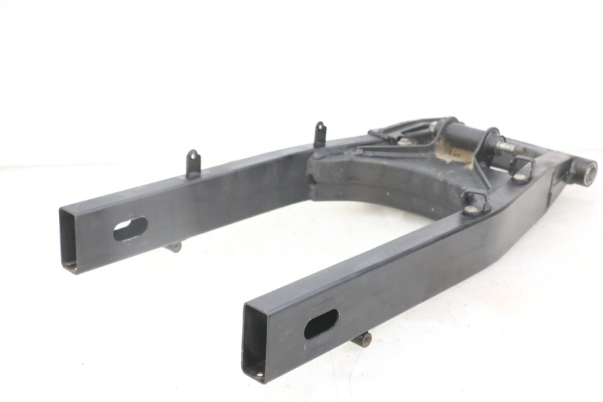 photo de BRAZO OSCILANTE SUZUKI GSX F GSXF 650 (2007 - 2015) - Marcados y referencias originales