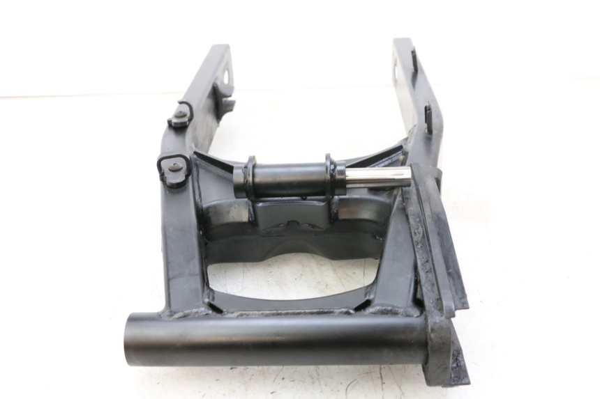 photo de BRAZO OSCILANTE SUZUKI GSX F GSXF 650 (2007 - 2015) - Otra perspectiva