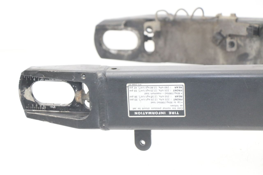 photo de BASCULANTE YAMAHA TDM ABS 900 (2002 - 2014) - Primer plano técnico