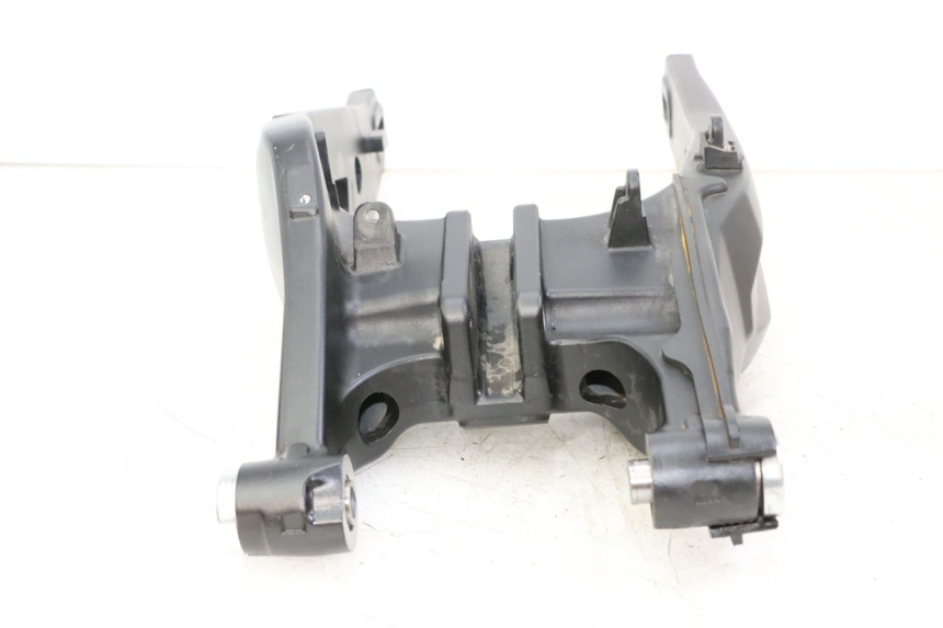 photo de BASCULANTE YAMAHA TRACER 7 700 (2020 - 2024) - Zoom sobre los componentes
