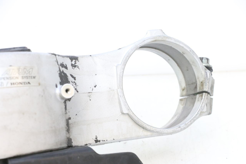 photo de BRAZO OSCILANTE HONDA VFR FI RC46 800 (1998 - 2001) - Zoom estado de uso