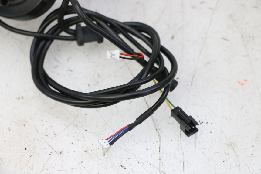 photo de BRAZO OSCILANTE DUALTRON VICTOR LIMITED 1 - Otra perspectiva