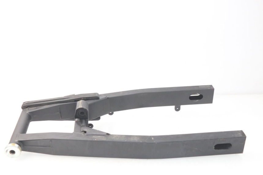 photo de BASCULANTE YAMAHA WR R 125 (2009 - 2017) - Primer plano técnico