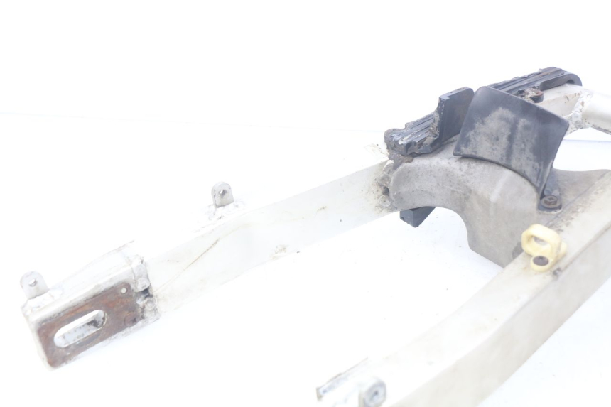 photo de BRAZO OSCILANTE SUZUKI XF FREEWIND 650 (1997 - 2003) - Recambio usado revisado