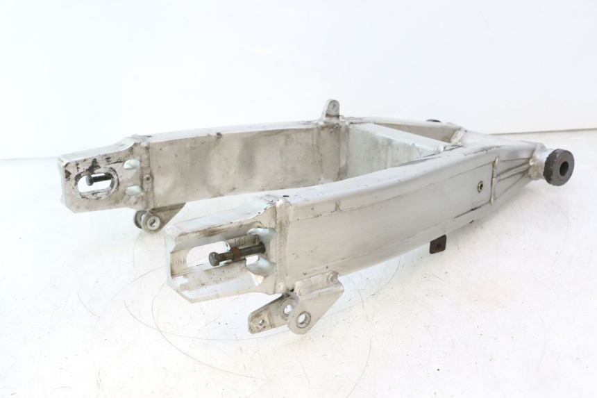 photo de BASCULANTE YAMAHA XJR 1300 (1998 - 2002) - Detalle de la pieza
