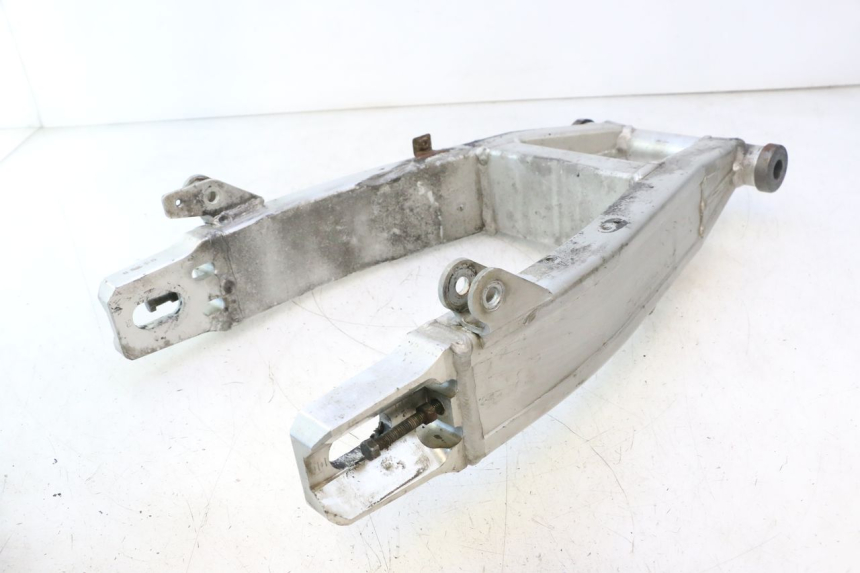 photo de BASCULANTE YAMAHA XJR 1300 (1998 - 2002) - Primer plano de alta resolución