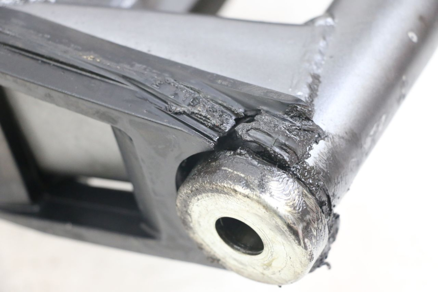 photo de BASCULANTE YAMAHA XJS DIVERSION 600 (1997 - 1999) - Primer plano técnico