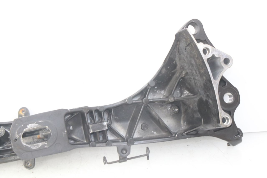 photo de BASCULANTE YAMAHA XP T-MAX TMAX ABS 530 (2012 - 2015) - Detalles de los puntos de fijación