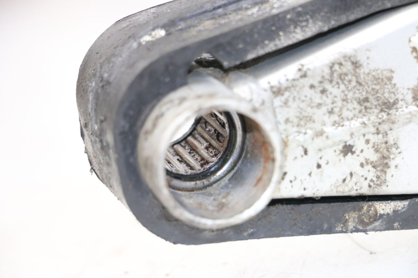 photo de Brazo oscilante HYOSUNG XRX 125 (2000 - 2008) - Detalles de los puntos de fijación