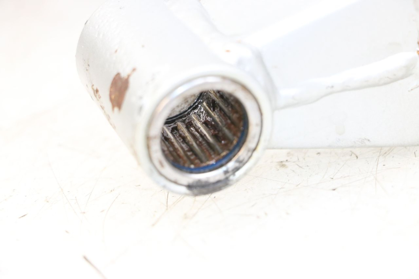 photo de Brazo oscilante HYOSUNG XRX 125 (2000 - 2008) - Estado de la superficie y material