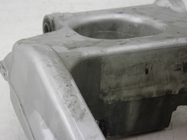 photo de BASCULANTE YAMAHA FJR 1300 (2004 - 2005) - Otra perspectiva