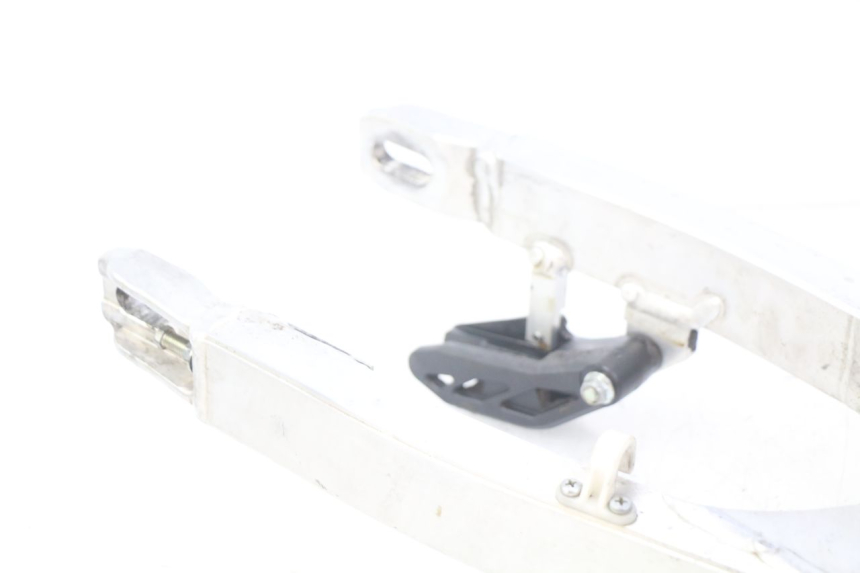 photo de BASCULANTE YAMAHA YZ 85 (2019 - 2021) - Características distintivas