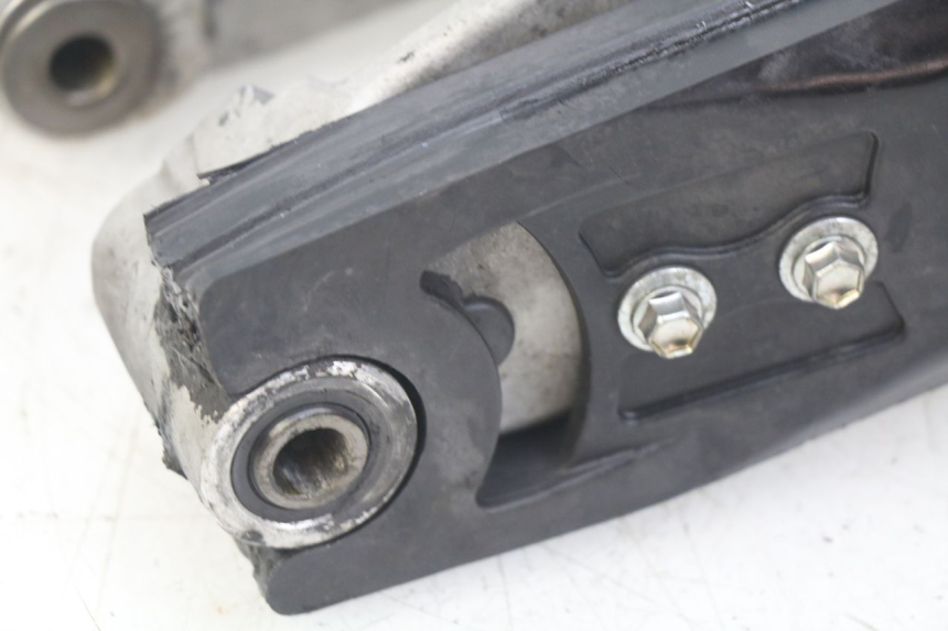 photo de BASCULANTE YAMAHA YZ 85 (2019 - 2021) - Enfoque en la estructura